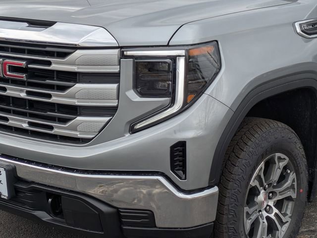New 2026 GMC Sierra 1500 SLE AWD/4WD image 9
