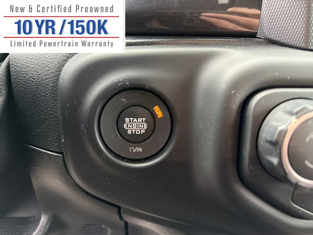Used 2020 Jeep Wrangler Unlimited Sahara image 25