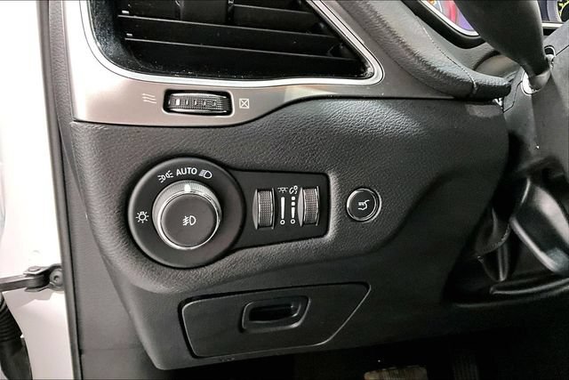 Used 2021 Jeep Cherokee Latitude w/ Comfort Safety Group AWD/4WD image 45