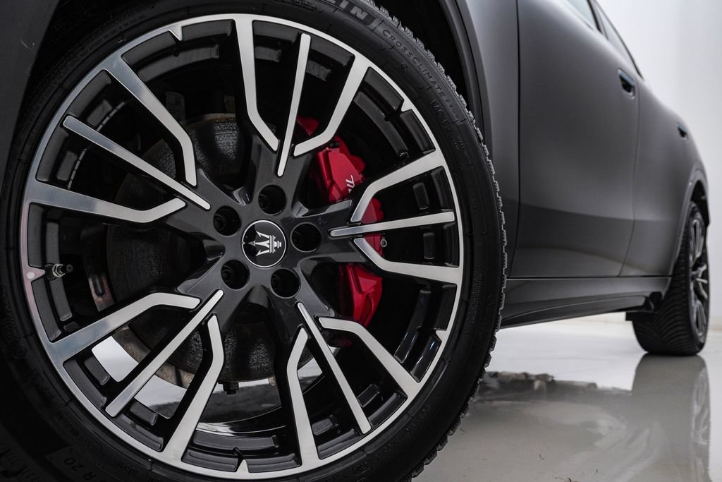 Used 2025 Maserati Grecale GT AWD/4WD image 5