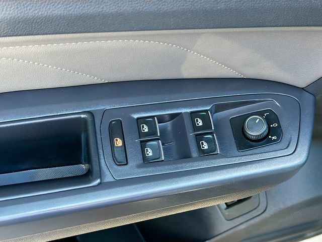 Used 2021 Volkswagen Atlas SEL FWD image 18