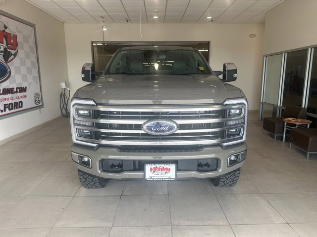 New 2026 Ford F350 4x4 Crew Cab Super Duty image 2