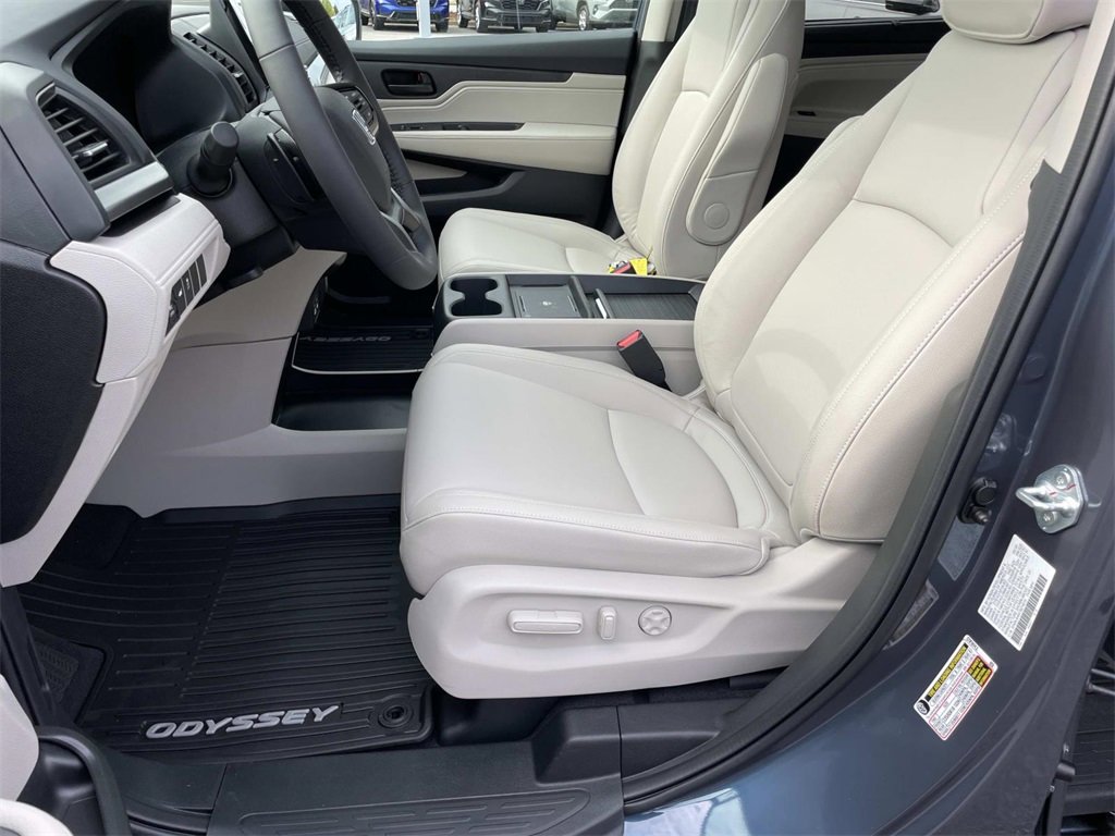 New 2026 Honda Odyssey EX-L image 14