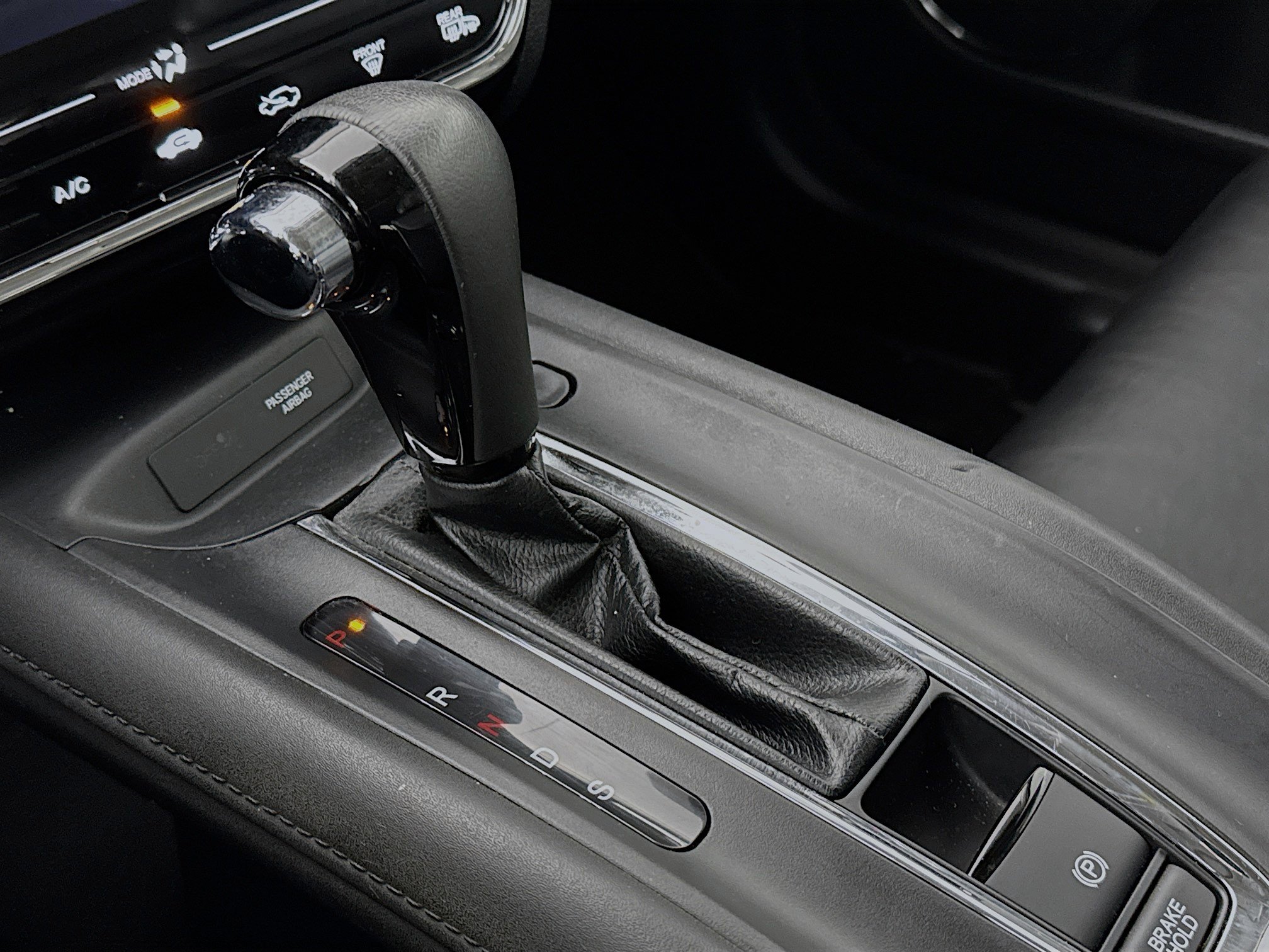 Certified 2018 Honda HR-V EX-L image 17