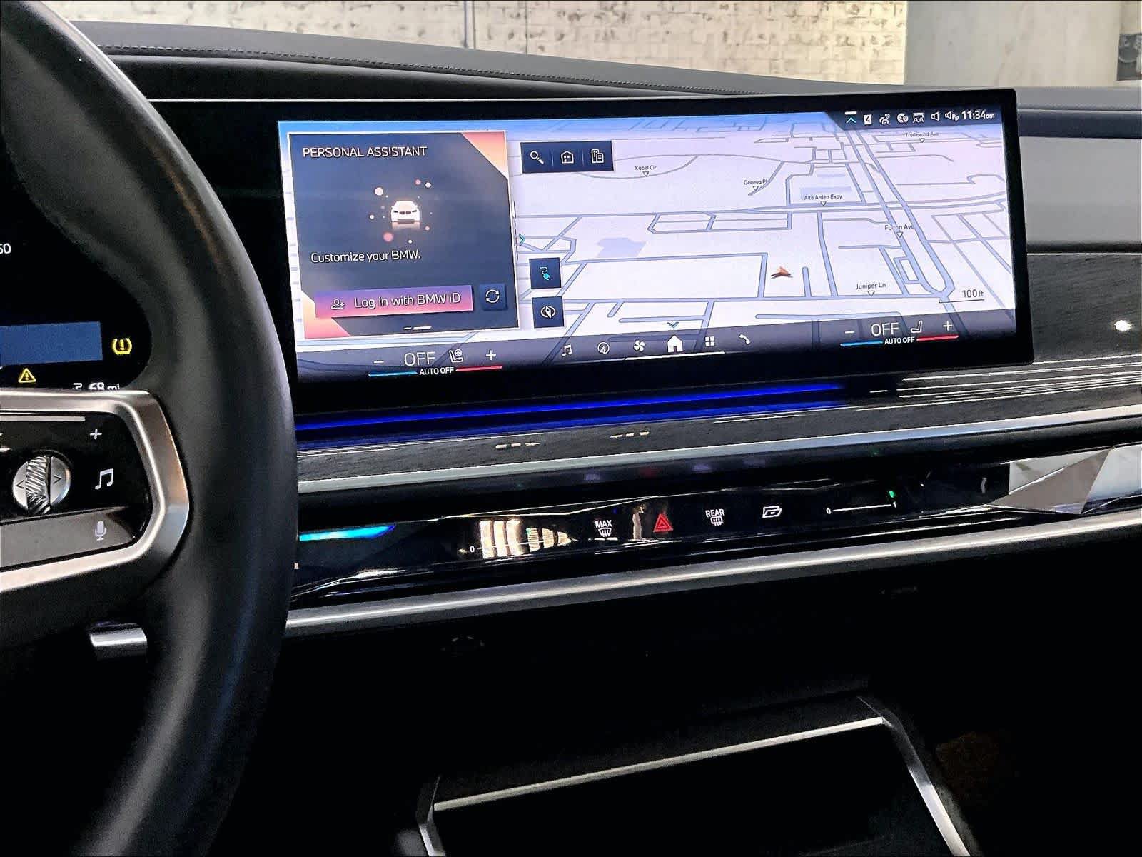 Used 2023 BMW i7 xDrive60 w/ Executive Package 2 AWD/4WD image 9
