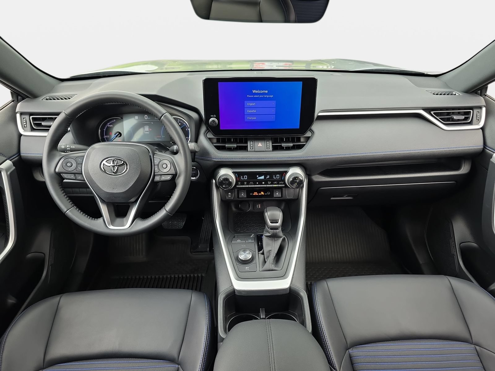 Used 2025 Toyota RAV4 XSE AWD/4WD image 9