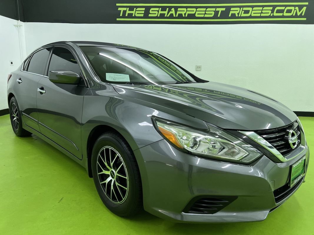 Used 2018 Nissan Altima 2.5 S w/ S Convenience Package FWD image 2
