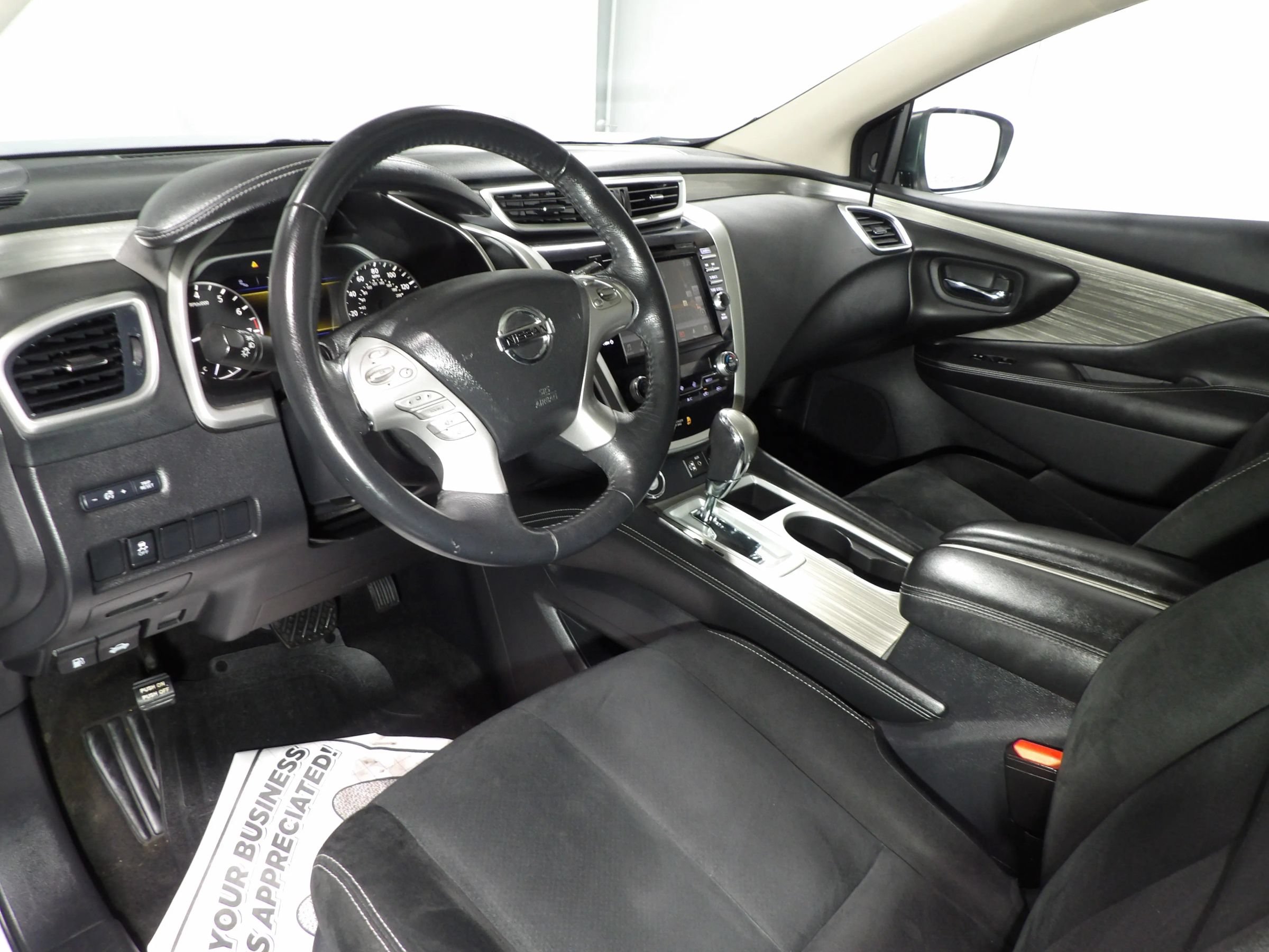 Used 2018 Nissan Murano SV AWD/4WD image 11