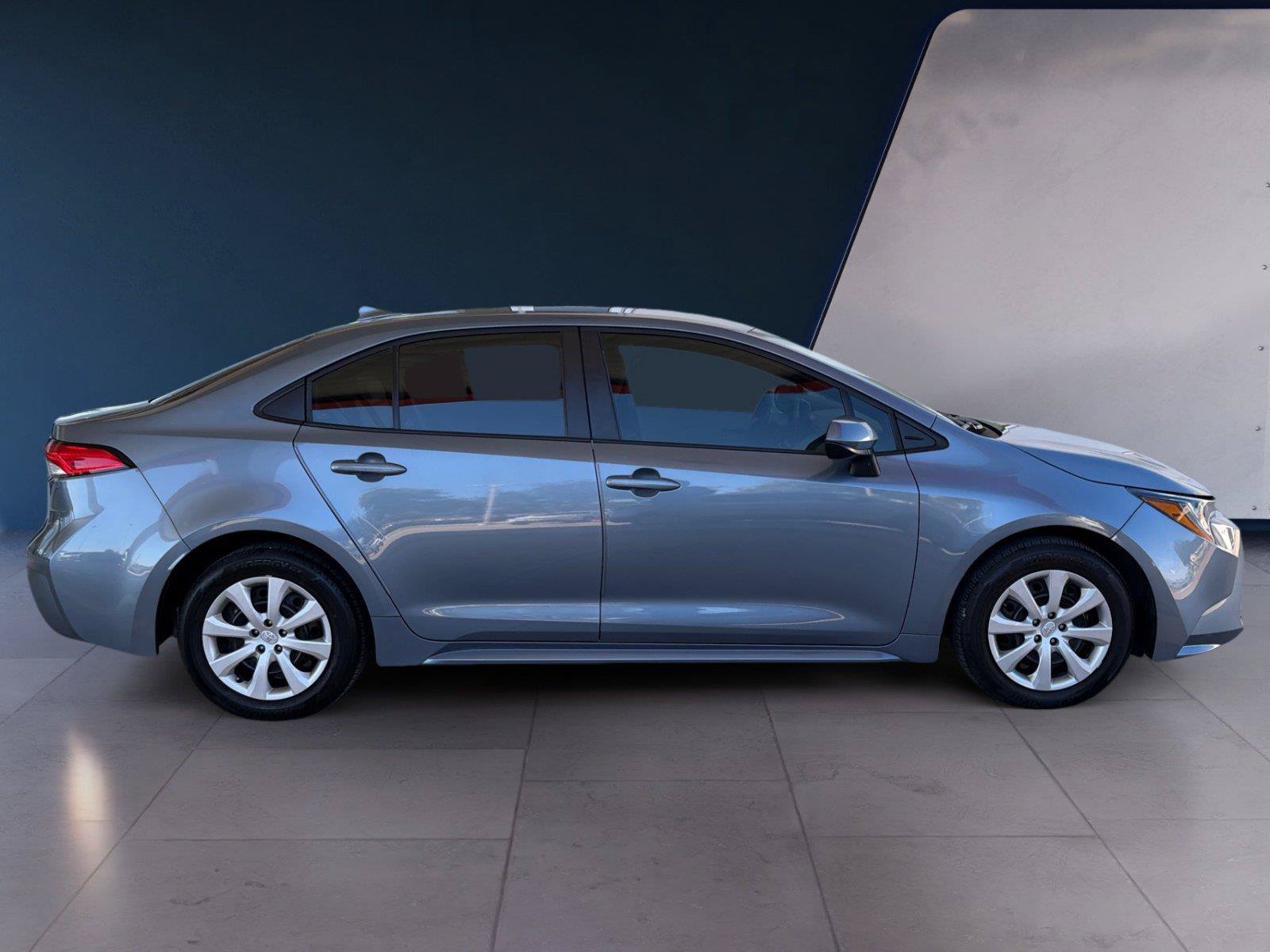 Used 2025 Toyota Corolla LE FWD image 6