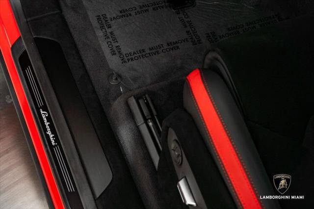 Used 2023 Lamborghini Urus Performante image 32