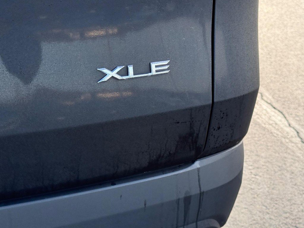 Certified 2025 Toyota Grand Highlander AWD image 6