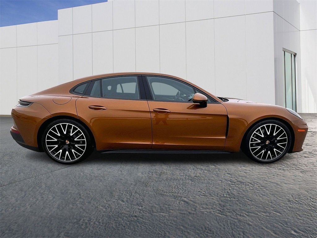 Used 2025 Porsche Panamera 4 image 8