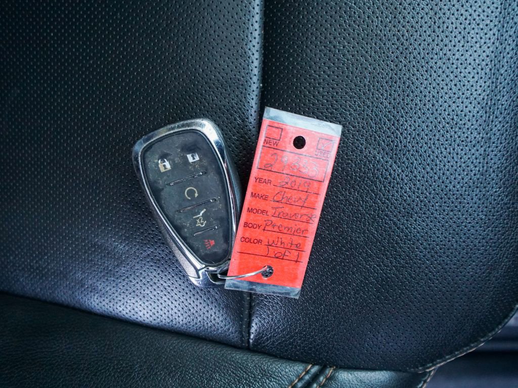 Used 2019 Chevrolet Traverse Premier w/ Redline Edition image 39