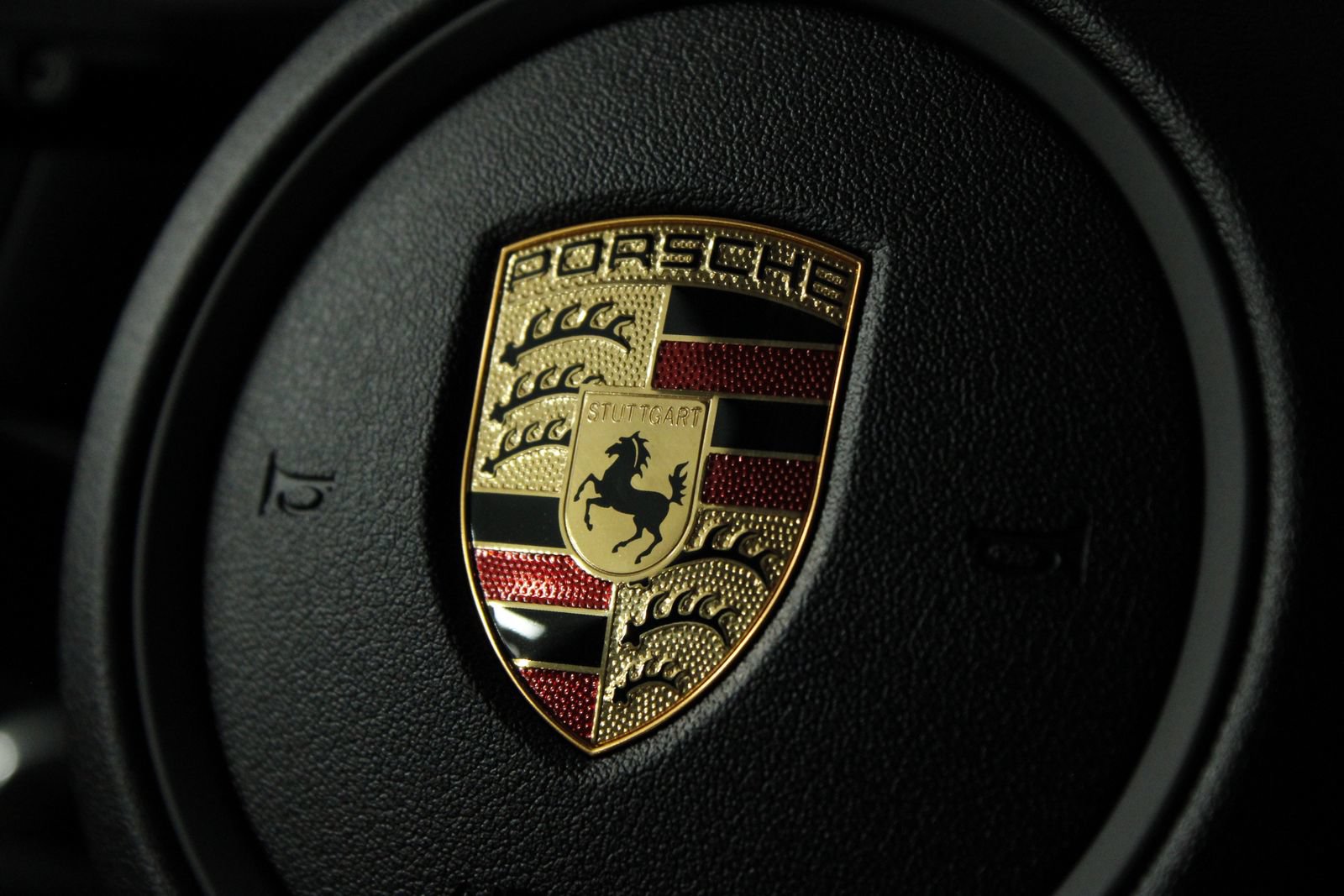 New 2026 Porsche Macan GTS AWD/4WD image 38