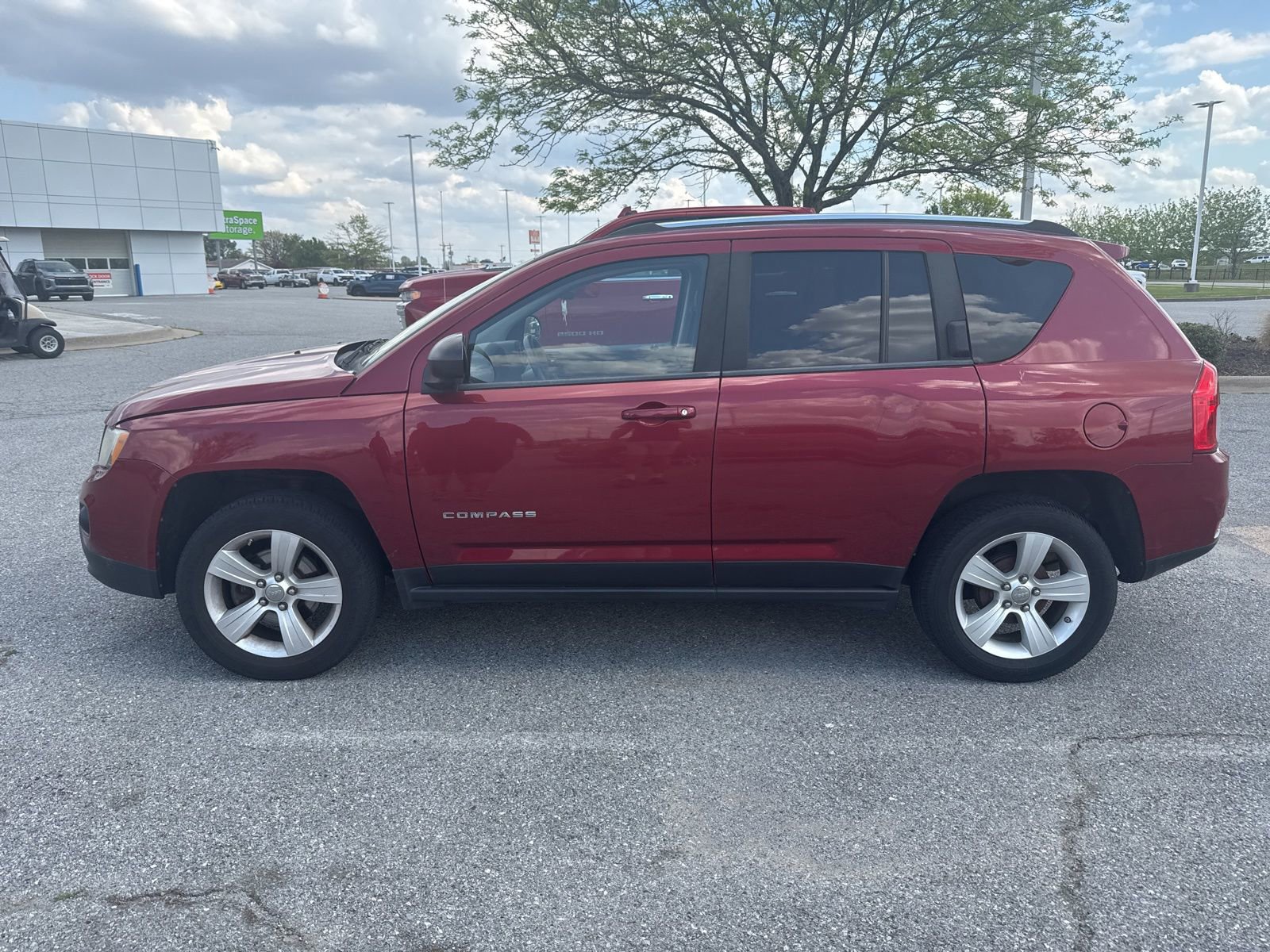 Used 2012 Jeep Compass Sport image 2