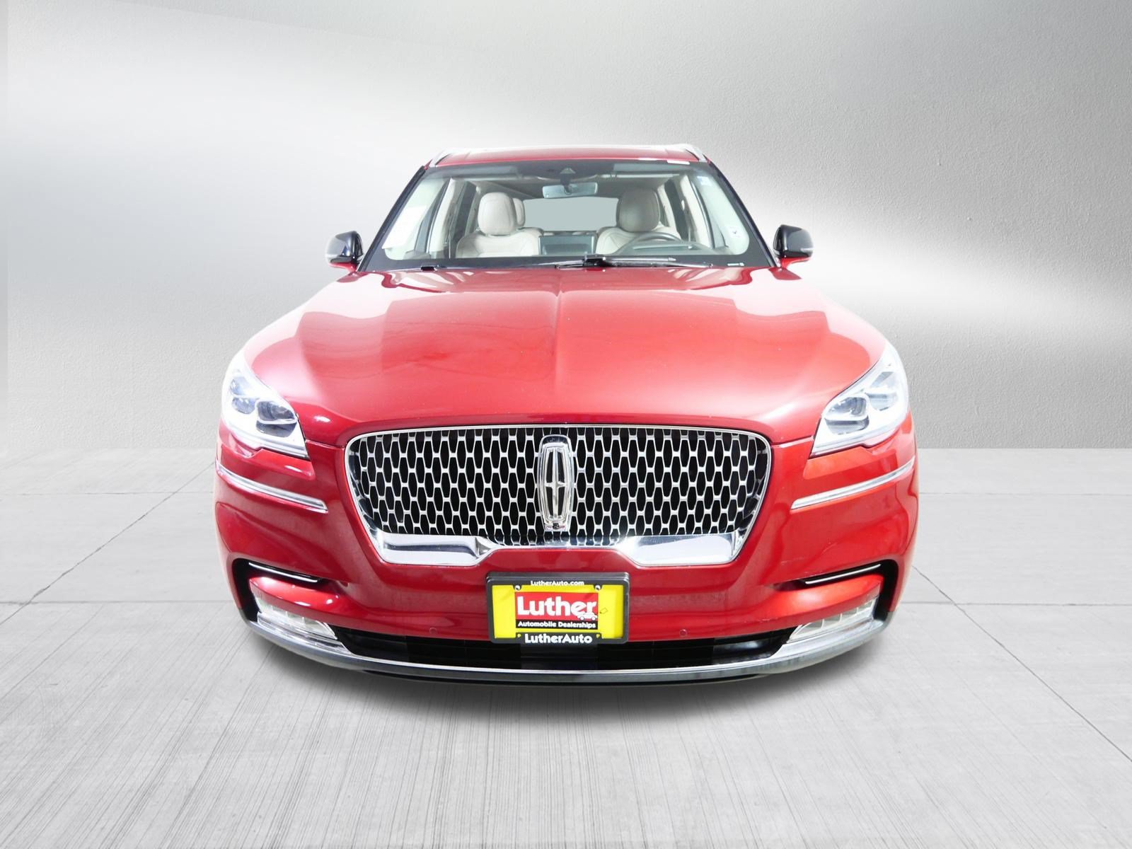 Used 2020 Lincoln Aviator Reserve w/ Equipment Group 202A AWD/4WD image 2
