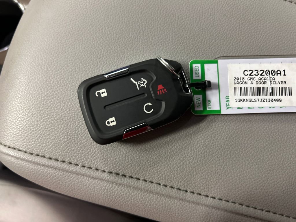 Used 2018 GMC Acadia SLE w/ Driver Alert Package I AWD/4WD image 20