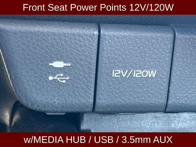 Used 2018 Toyota Camry SE w/ Convenience Package FWD image 10