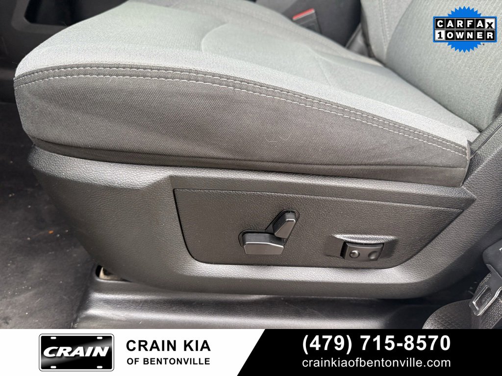 Used 2024 RAM 2500 Big Horn w/ Off Road Package image 12