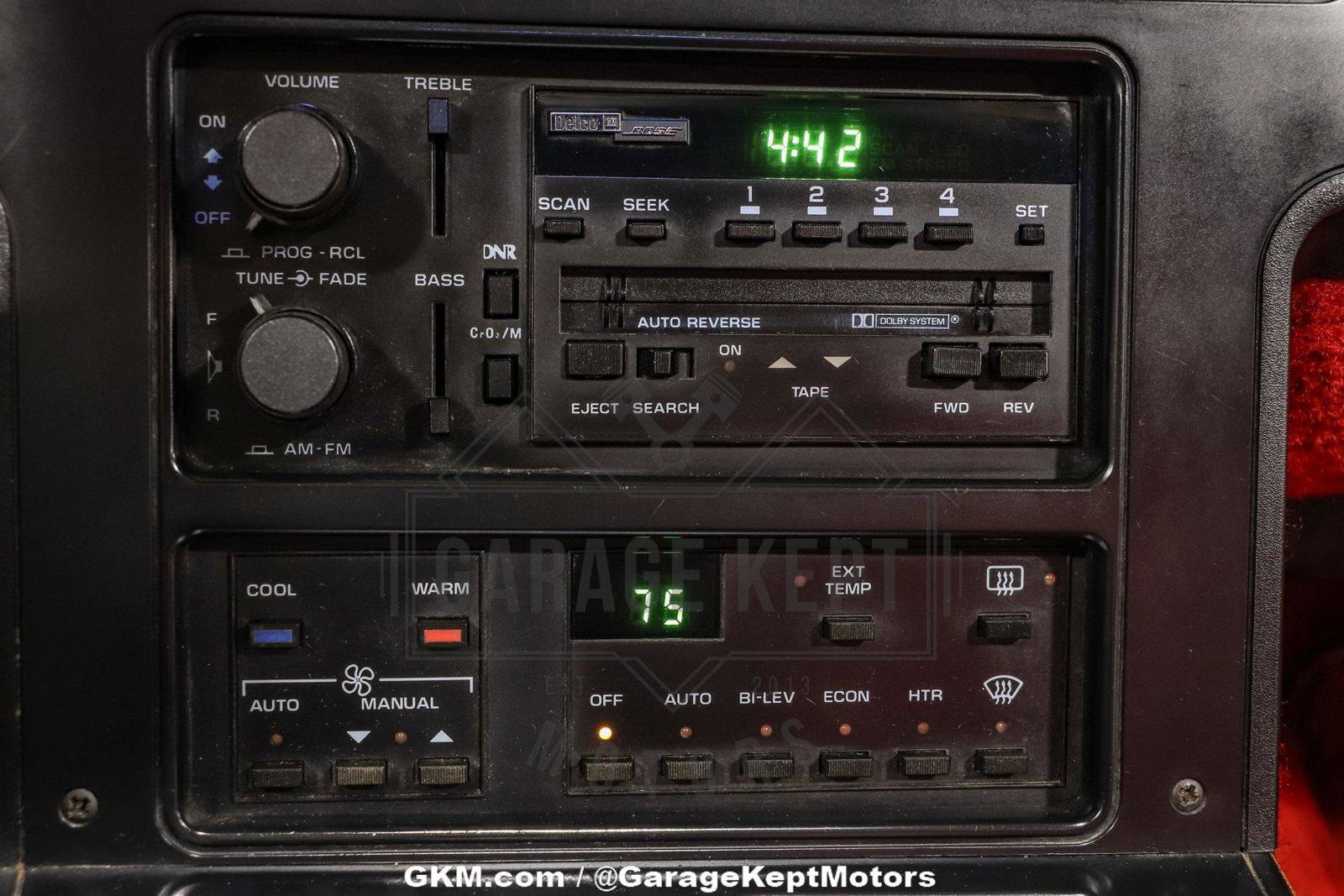 Used 1987 Chevrolet Corvette Coupe image 97