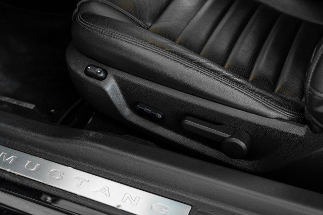 Used 2008 Ford Mustang GT image 23