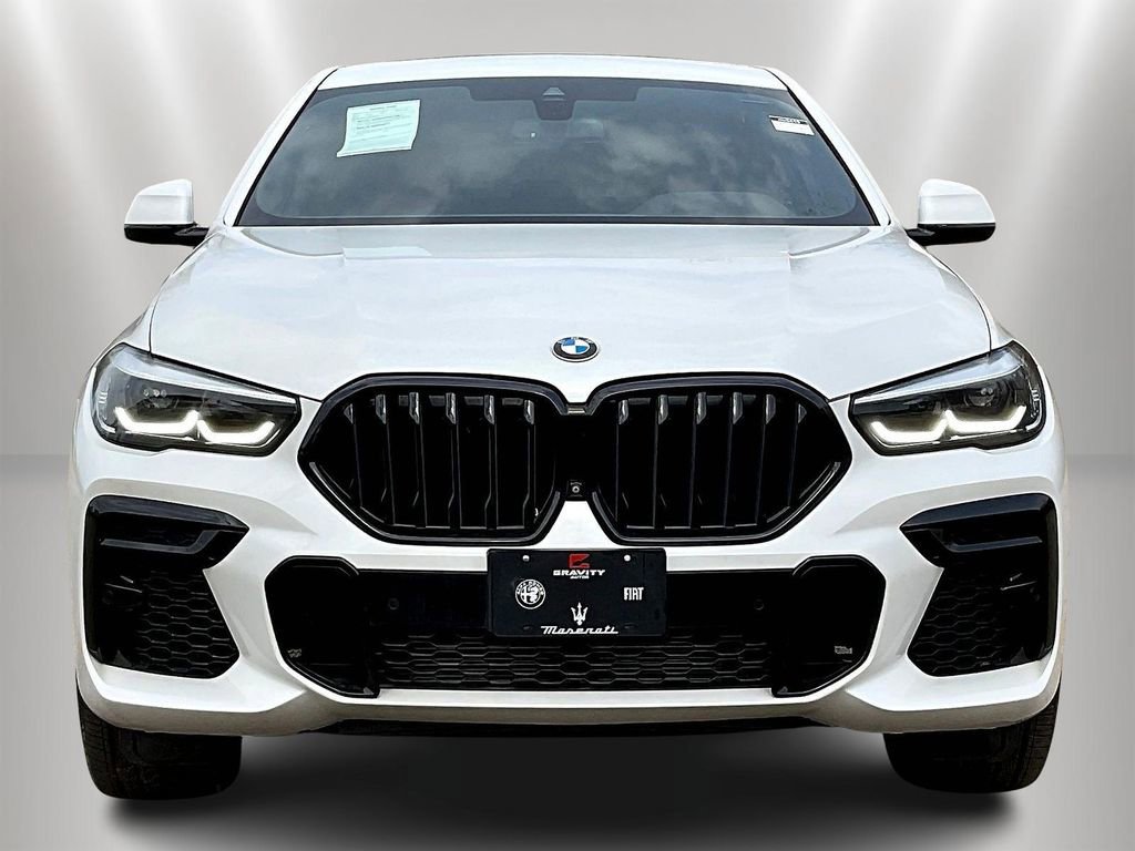 Used 2022 BMW X6 xDrive40i w/ M Sport Package AWD/4WD image 2