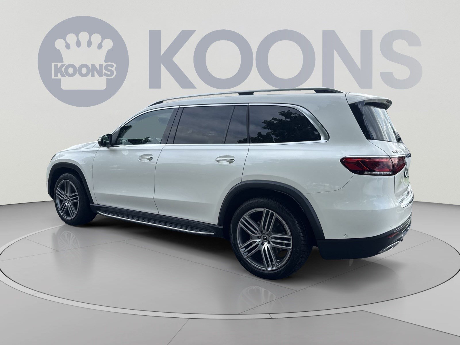 Used 2022 Mercedes-Benz GLS 450 4MATIC image 14