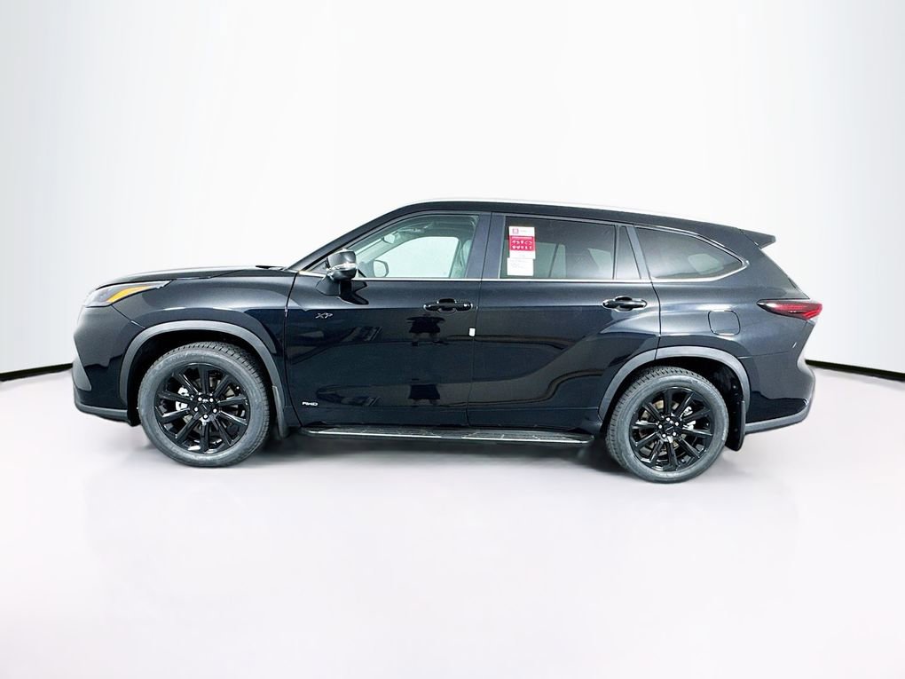 New 2026 Toyota Highlander XLE AWD/4WD image 5