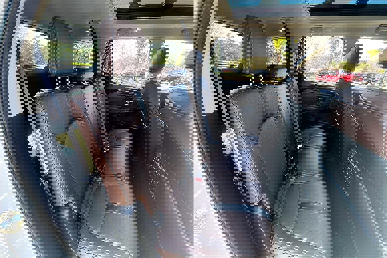 Used 2024 Honda Pilot Elite image 21