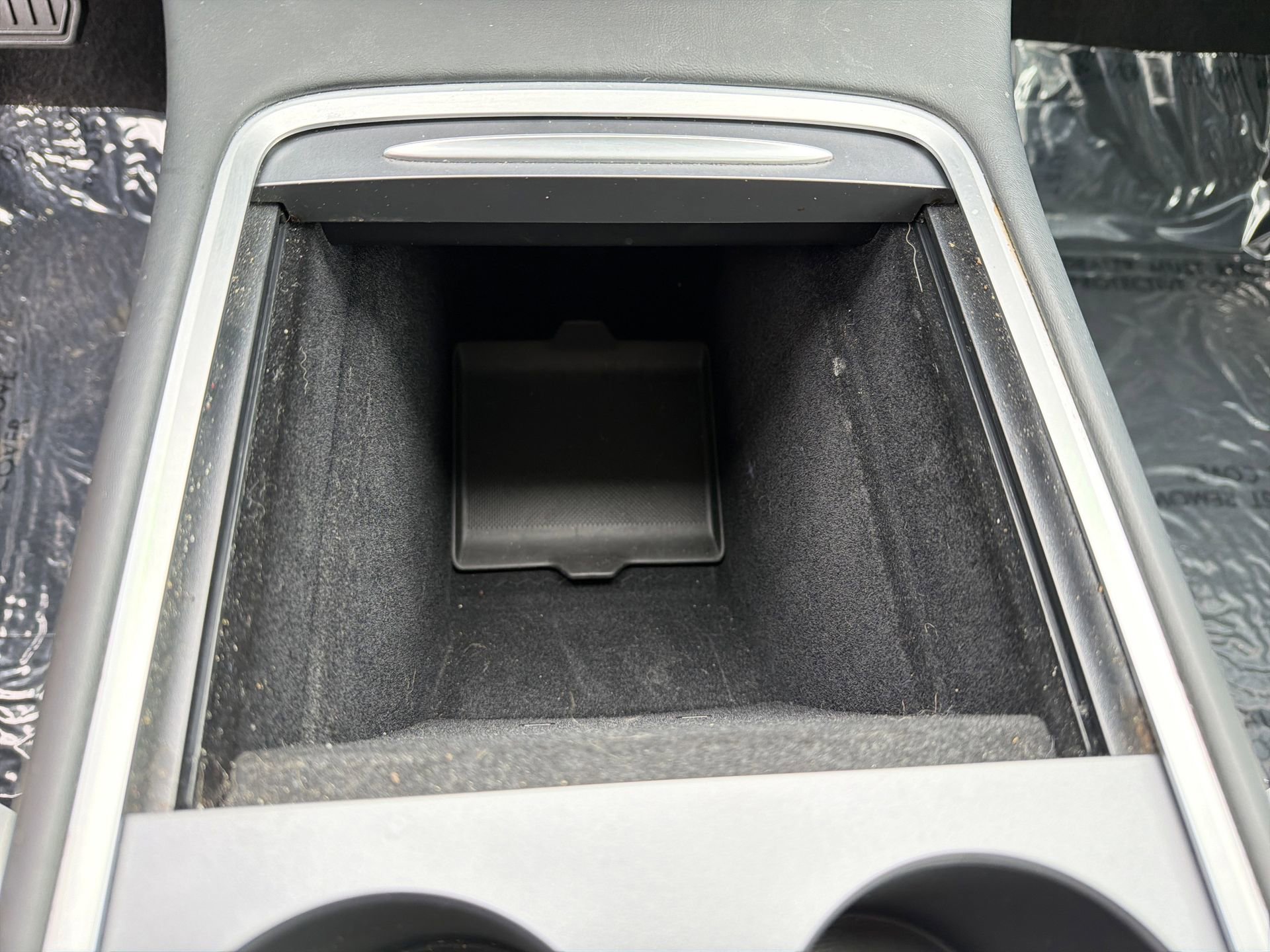 Used 2022 Tesla Model Y Long Range image 10