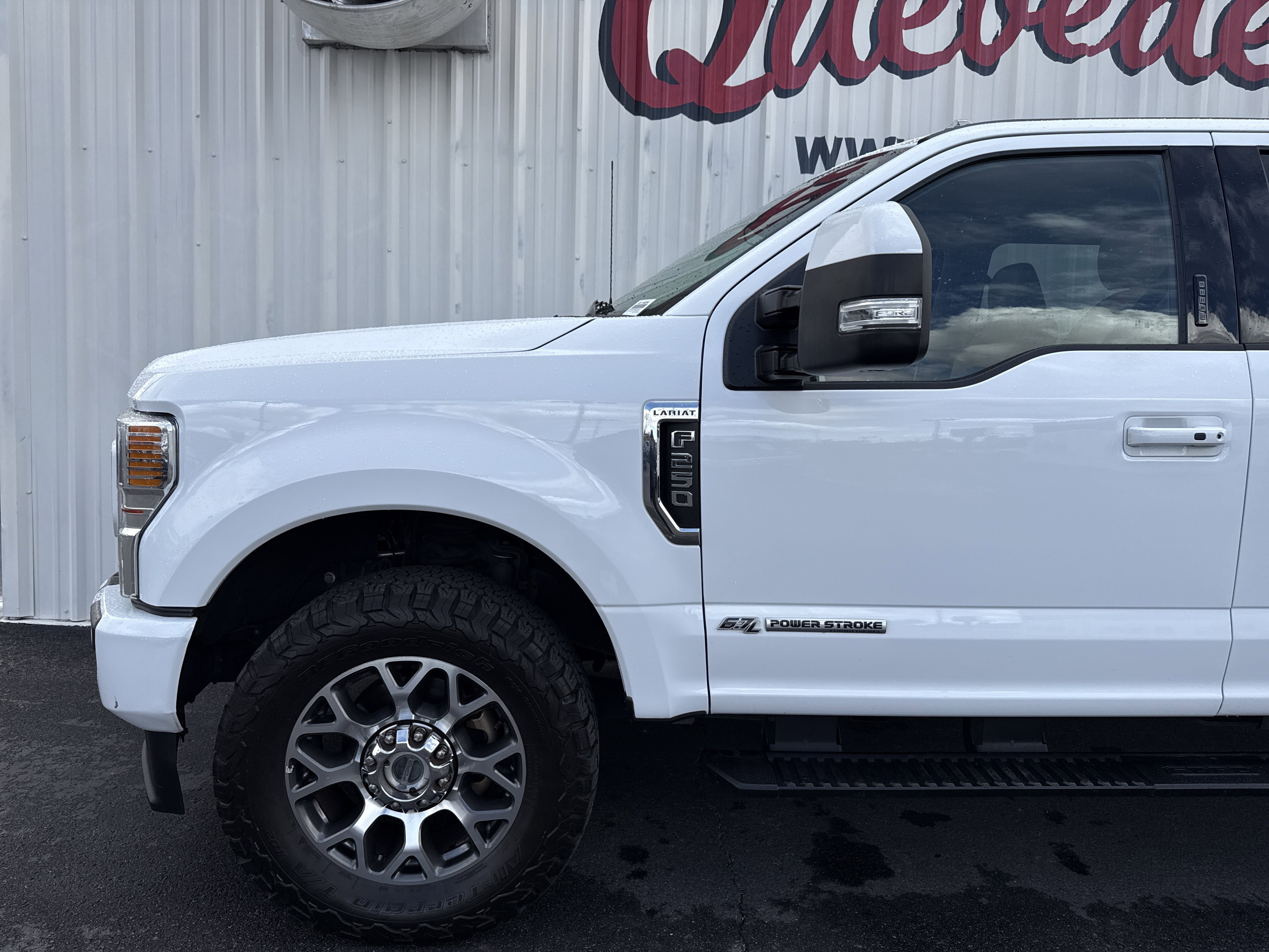 Used 2022 Ford F250 Lariat w/ Lariat Ultimate Package image 4