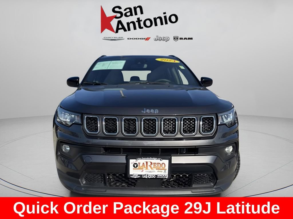 Certified 2024 Jeep Compass Latitude image 2