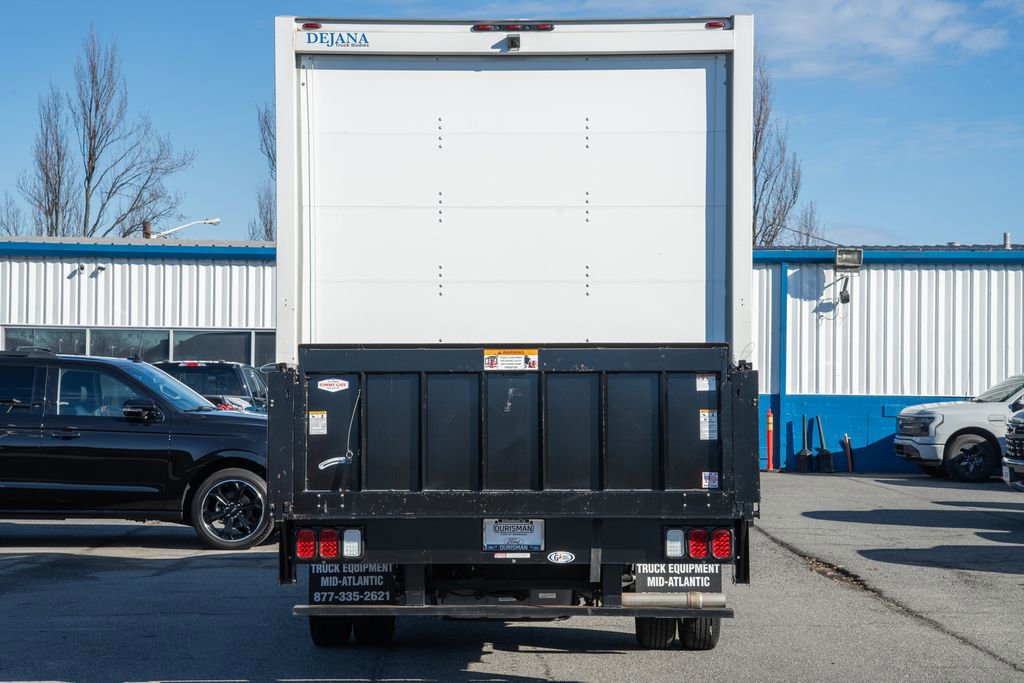 Certified 2023 Ford E-450 and Econoline 450 Super Duty w/ Power Windows & Locks Group image 5