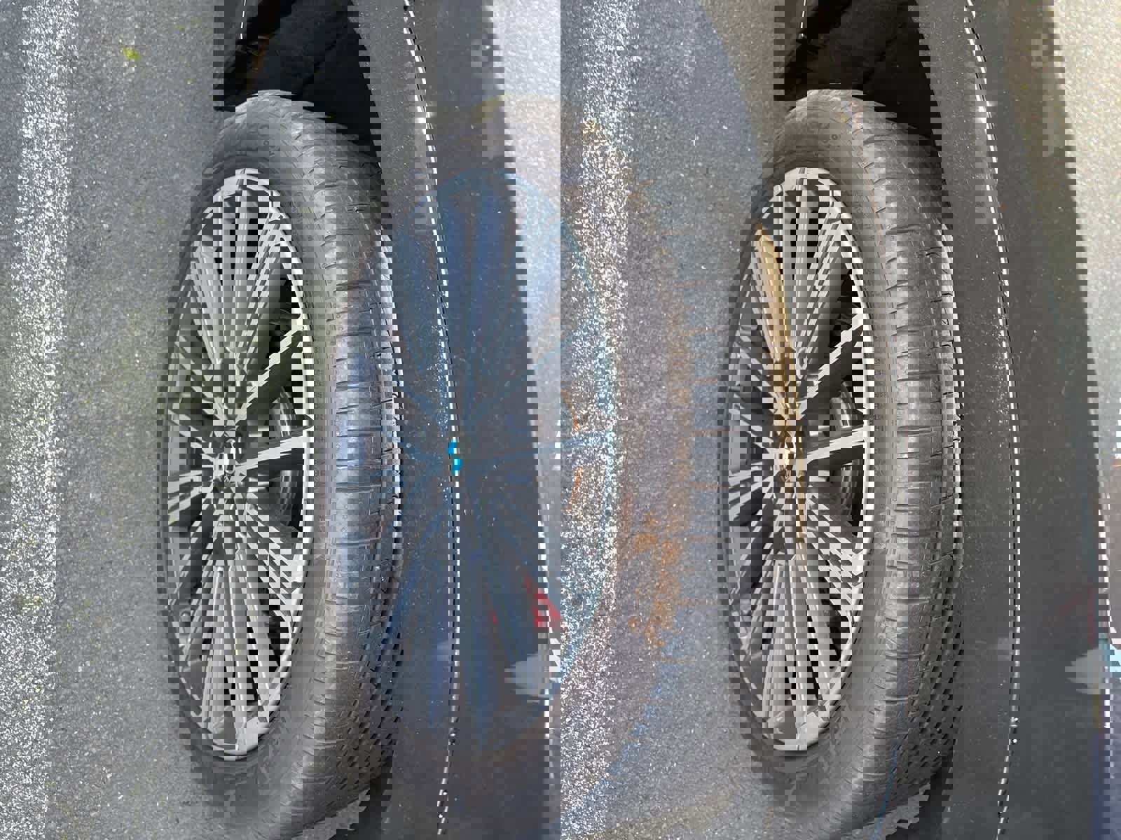 Used 2024 BMW X1 xDrive28i w/ Technology Package image 7