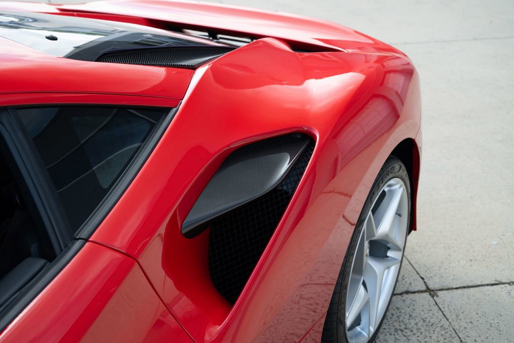 Used 2022 Ferrari F8 Tributo image 18