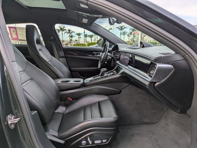 Used 2019 Porsche Panamera 4 image 19