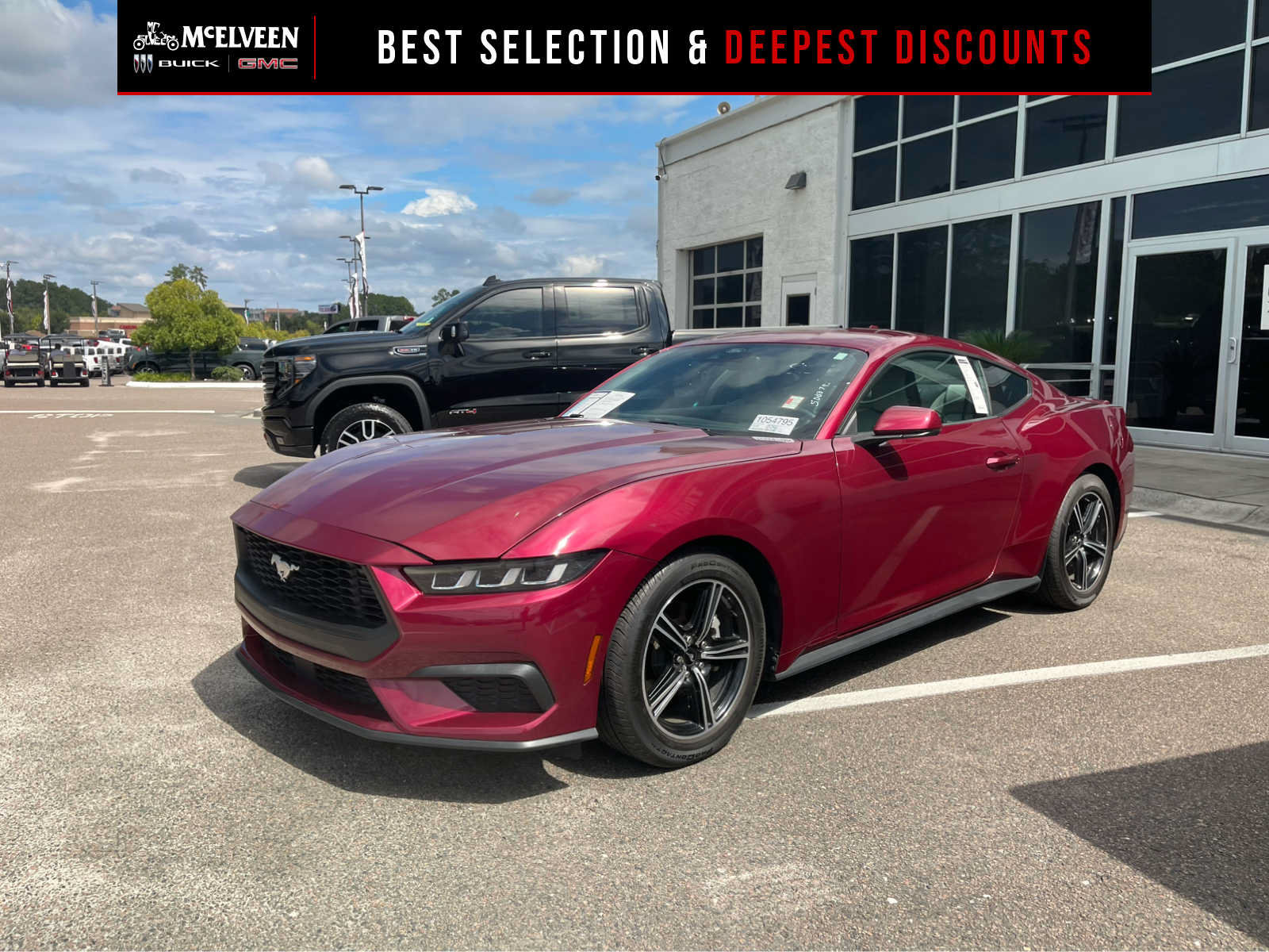 Used 2025 Ford Mustang Premium RWD image 1