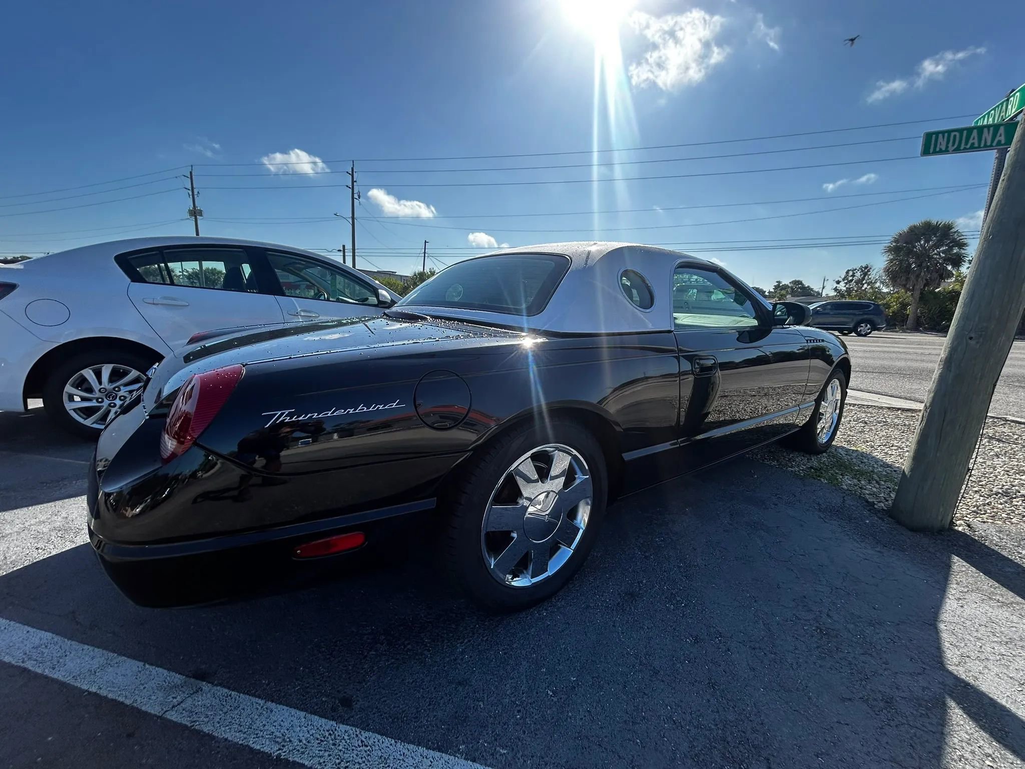Used 2002 Ford Thunderbird RWD image 12