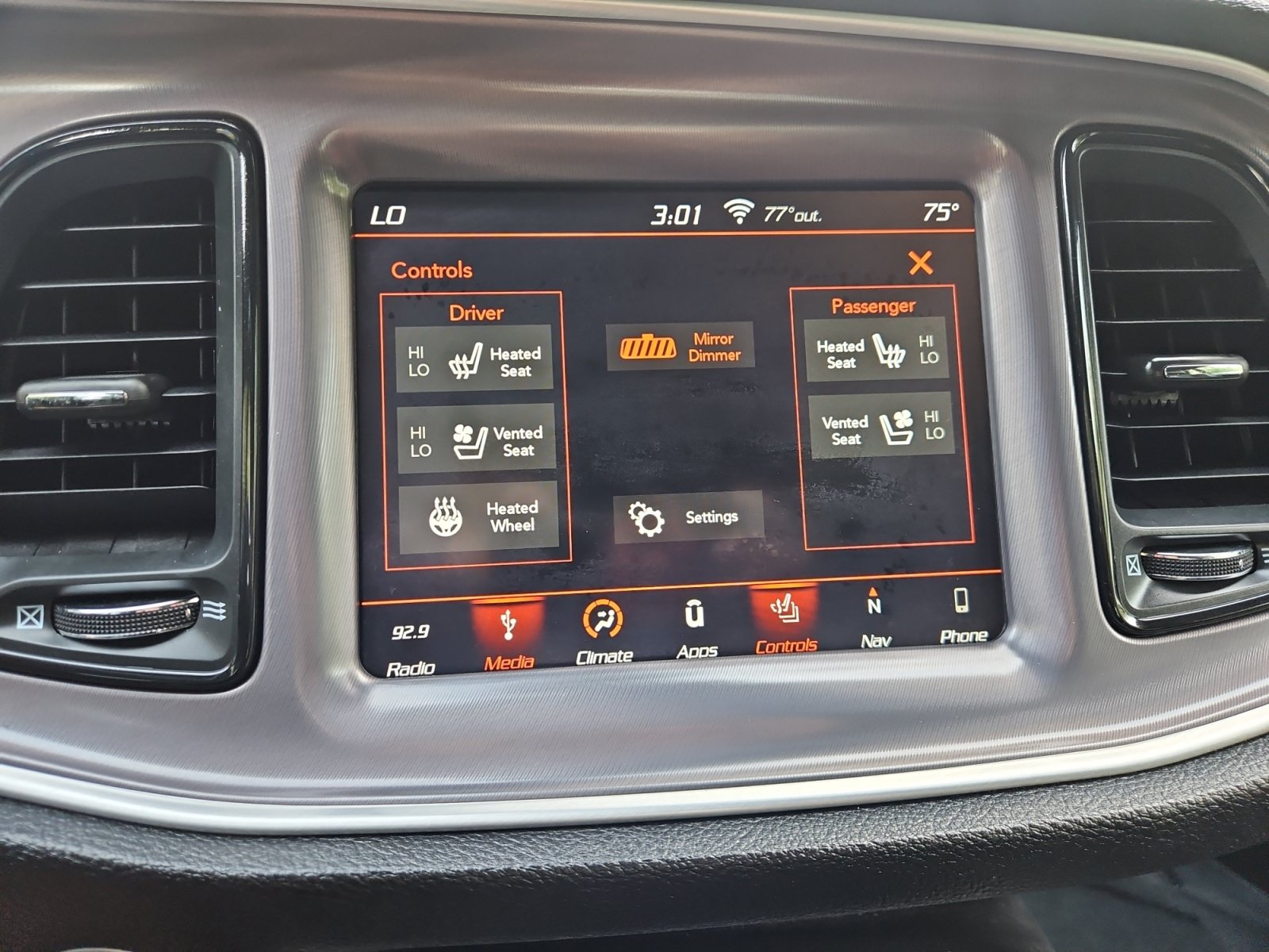 Used 2019 Dodge Challenger R/T Scat Pack w/ Dynamics Package RWD image 20