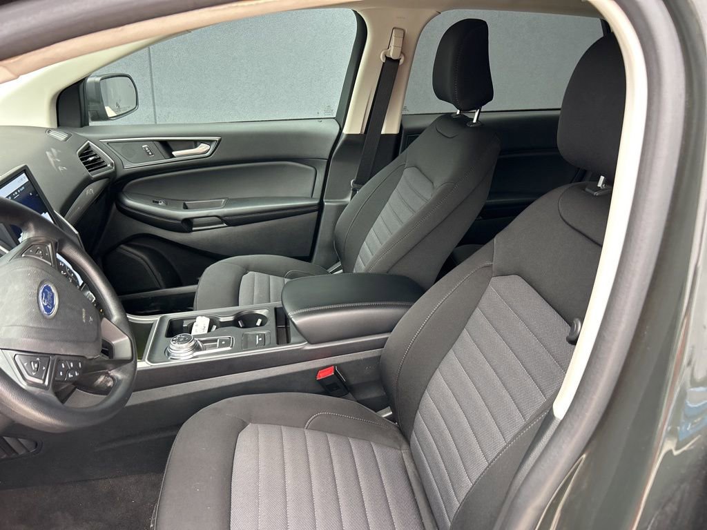 Used 2024 Ford Edge SE AWD/4WD image 8