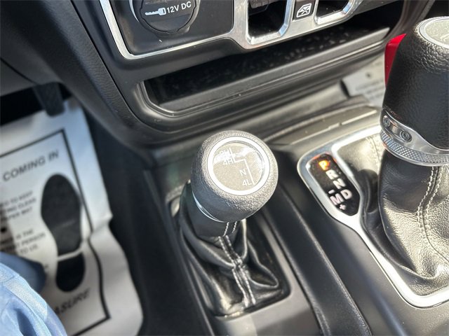 Used 2022 Jeep Gladiator Overland image 30