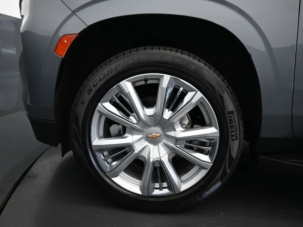 Used 2021 Chevrolet Suburban High Country image 74