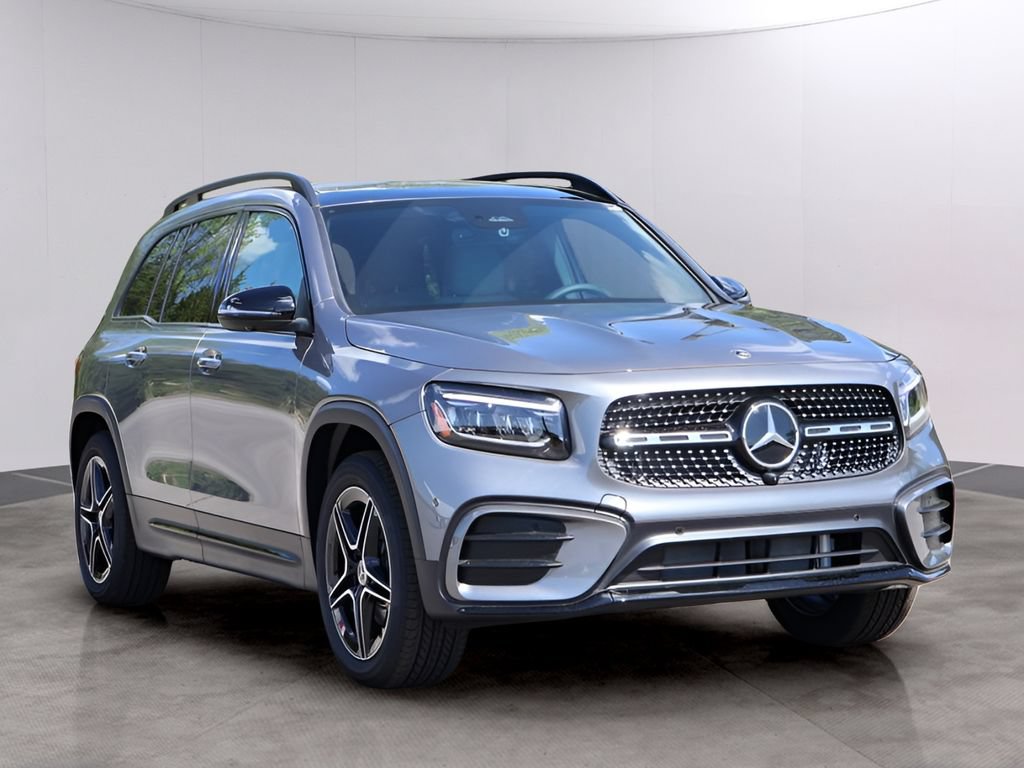 New 2026 Mercedes-Benz GLB 250 4MATIC image 3