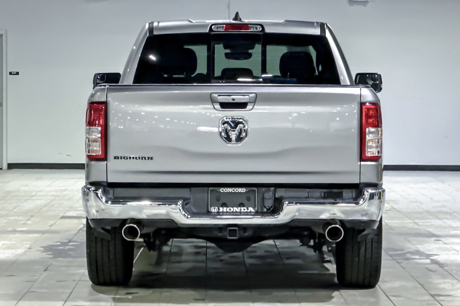 Used 2019 RAM 1500 Big Horn RWD image 9