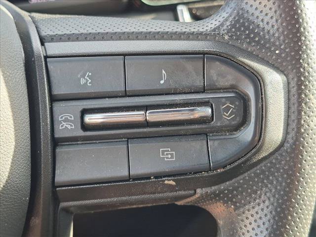 Used 2024 Chevrolet Colorado W/T w/ Safety Package RWD image 16
