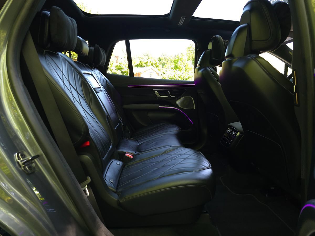 Used 2023 Mercedes-Benz EQS 580 4MATIC SUV image 25