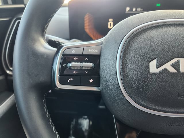 Used 2025 Kia Sorento S w/ Panoramic Sunroof Package FWD image 29
