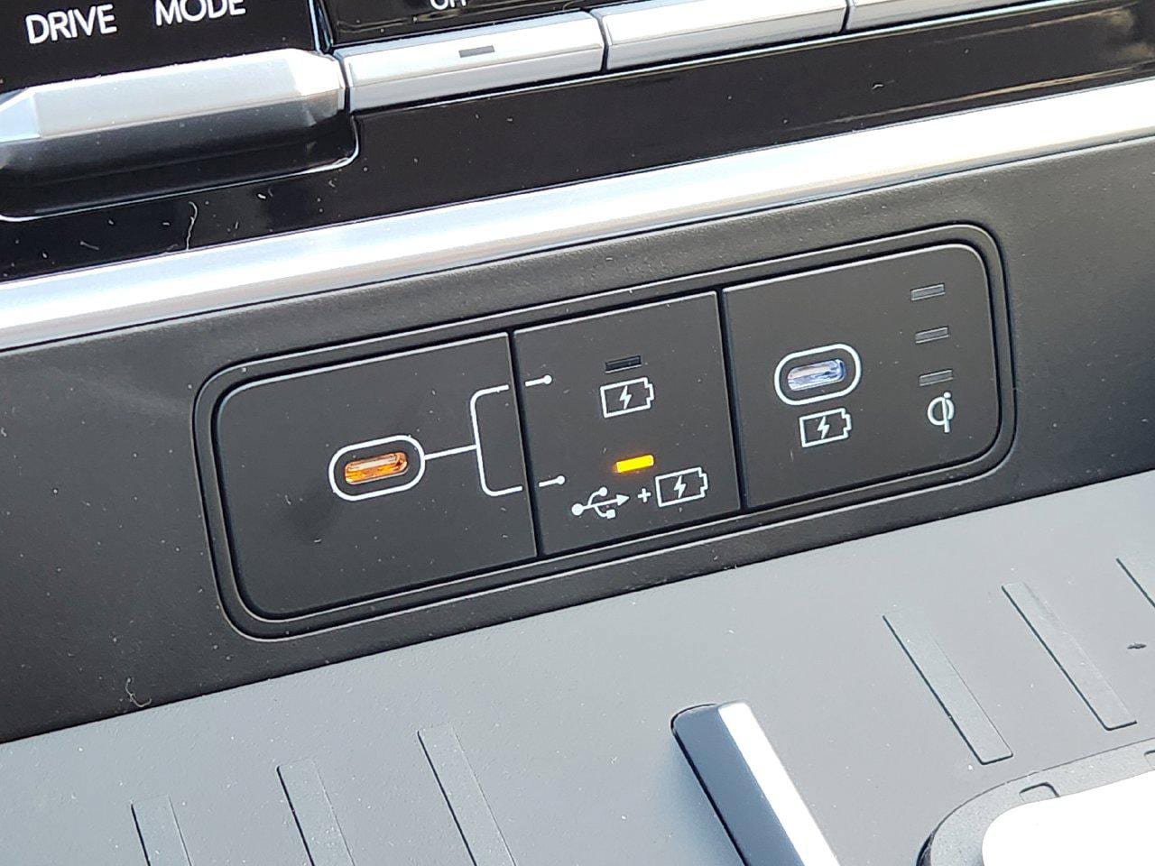 New 2026 Hyundai Santa Fe SEL FWD image 19