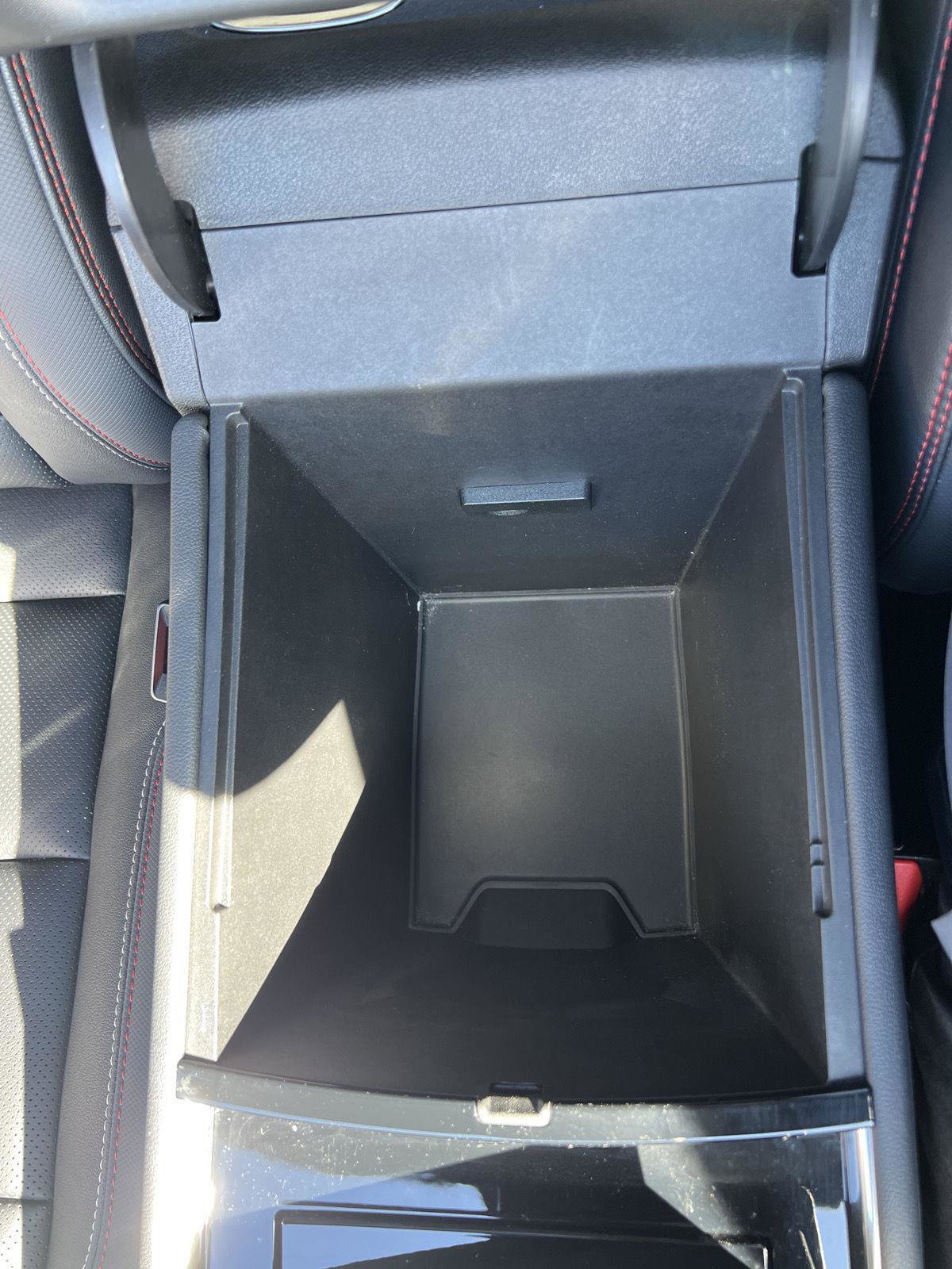 Used 2024 Chevrolet Traverse RS image 38