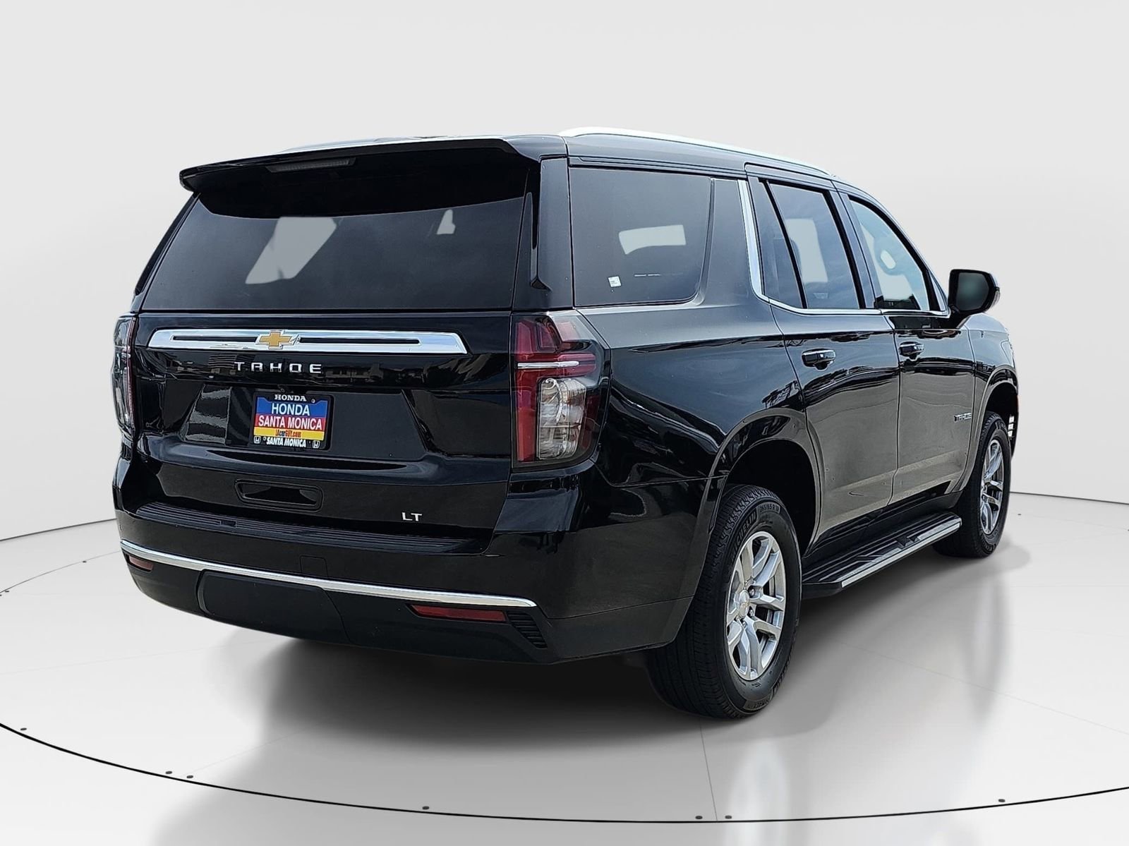 Used 2023 Chevrolet Tahoe LT image 5